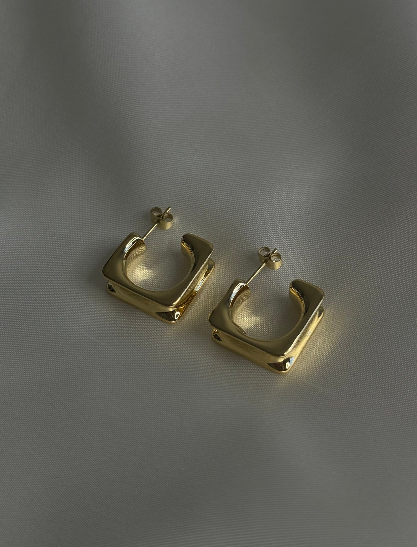BOUCLES D’OREILLES - DANAE